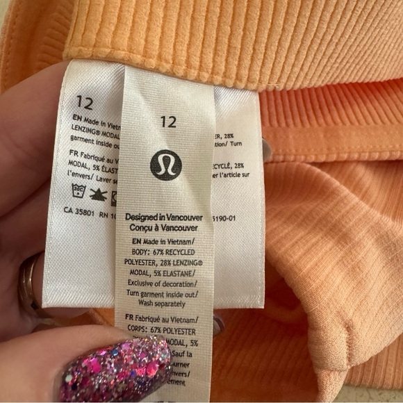 Lululemon Ribbed Softstreme High Rise Shorts Peach Bellini 12 NWT - Picture 8 of 9